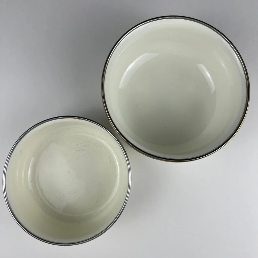 VTG Bowls M. Kamenstein Enamel Set of 2 Floral 1982 Kitchenware Grandamcore